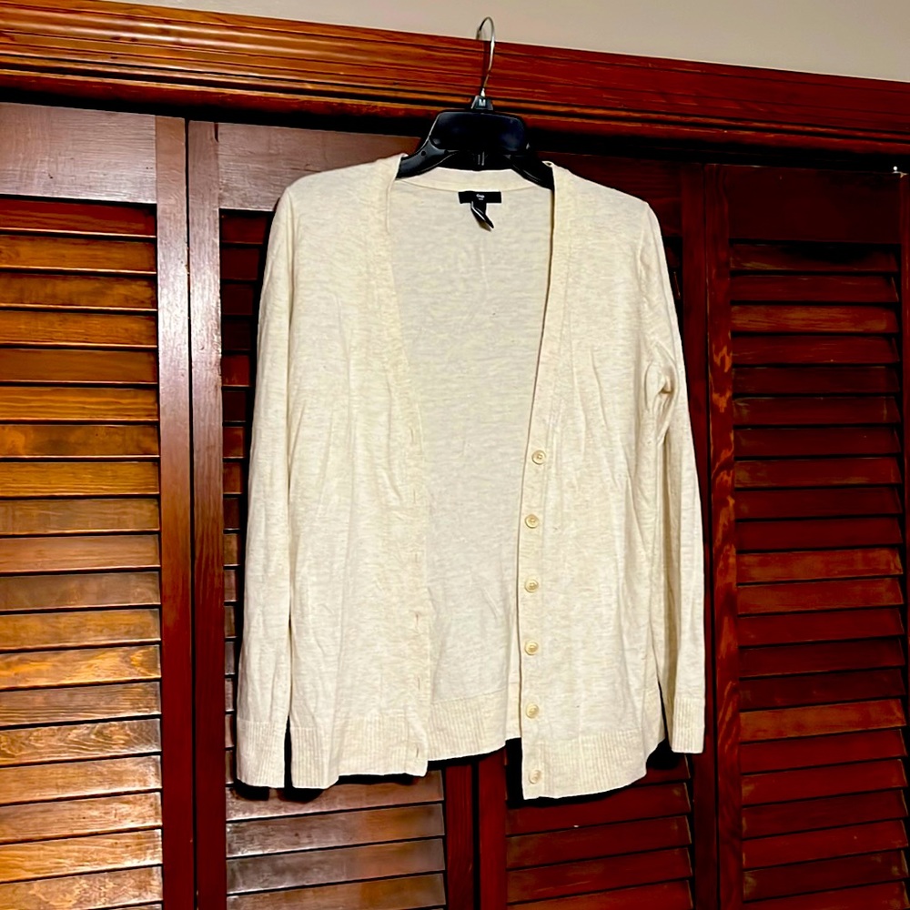 Gap cardigan